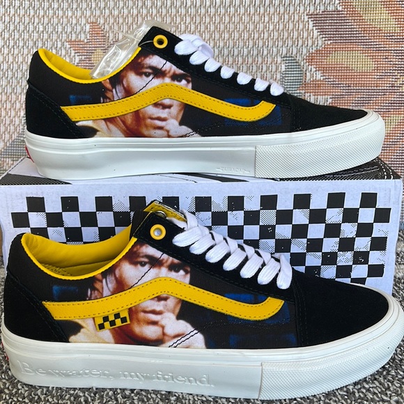 Vans Other - Vans Men’s Skate Old Skool
Bruce Lee Black/Yellow
VN0ASFCBY23
Sneakers